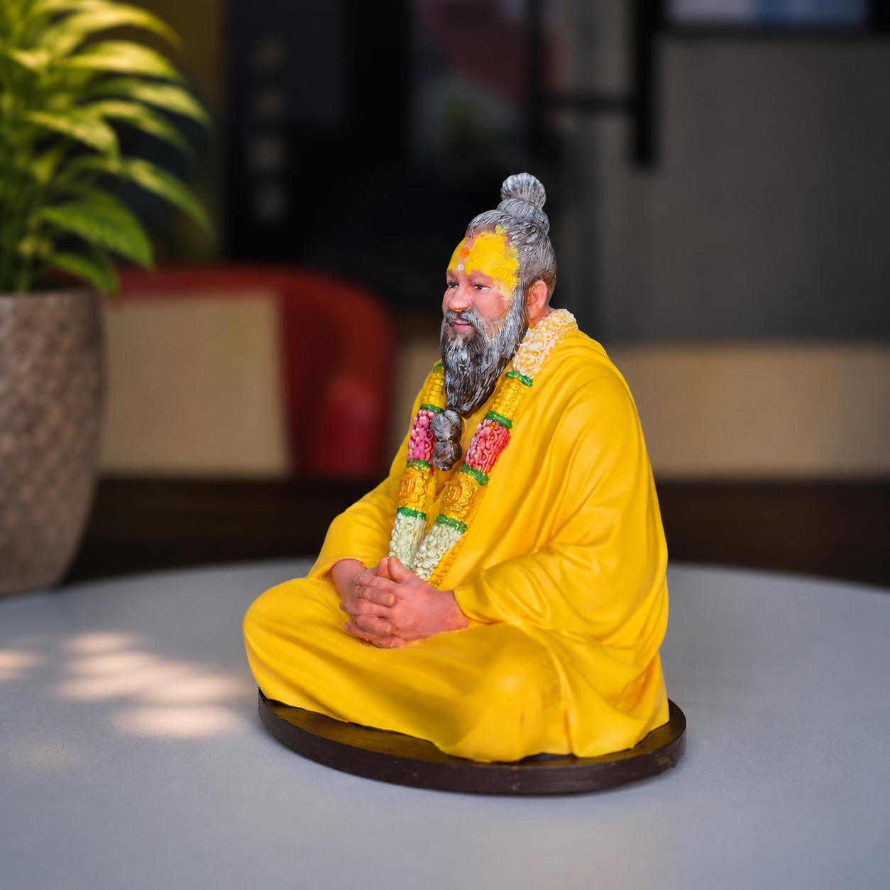 AAYAMVERSE Premanand Maharaj Ji Resin Idol-3.5 Inch | Hand-Painted Spiritual Idol for Car Dashboard, Home Temple & Office Decor